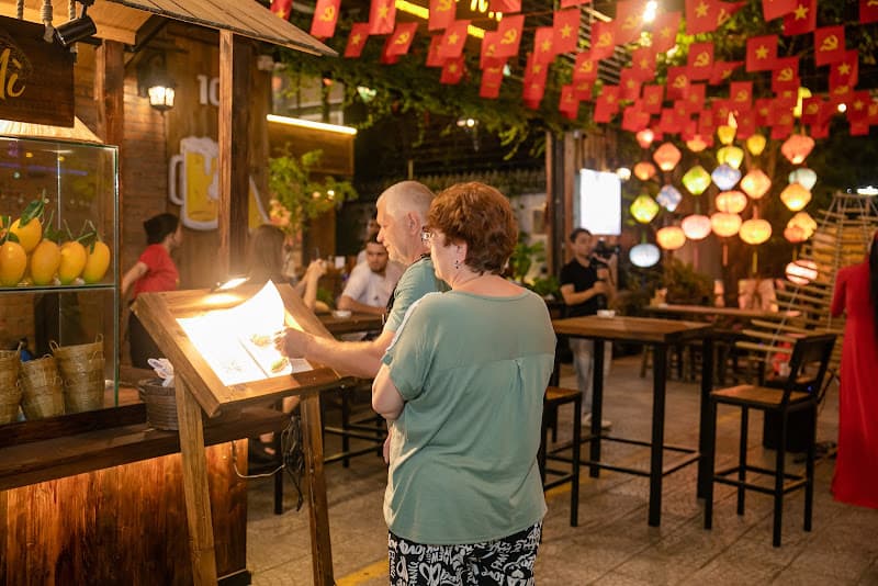 Nhà An - Vietnamese local food restaurant and vegan