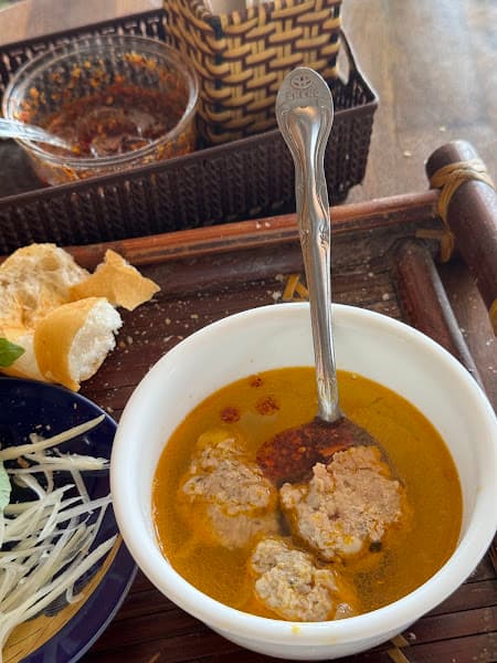 Hình ảnh Bánh Mì Xíu Mại Chén - 4