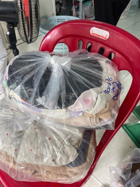 Hình ảnh Tiệm giặt sấy Thơm Laundry - CN Phước Long - 2