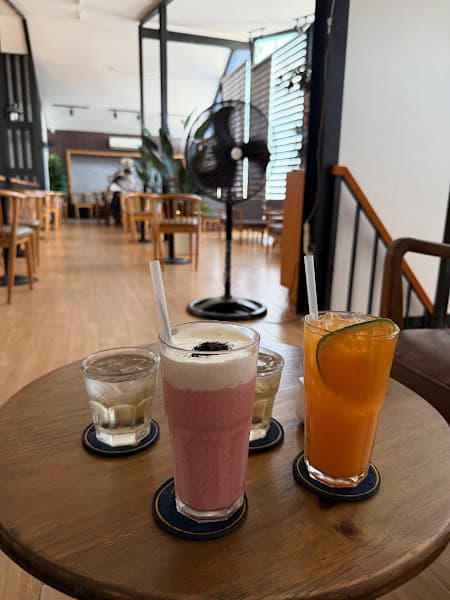 Hình ảnh Dovezi Coffee - 3