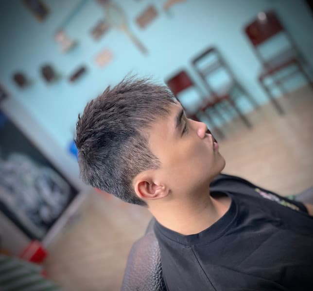 Tiệm tóc nam 95&96 Cà Mau