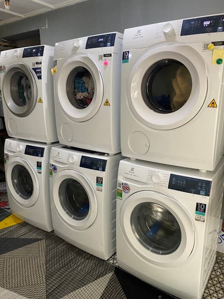 Happy Laundry - Motorbike Rental