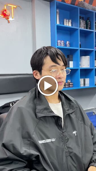 Hình ảnh Hanoi Fresh Cut 1st - Barber Shop Hanoi - 4