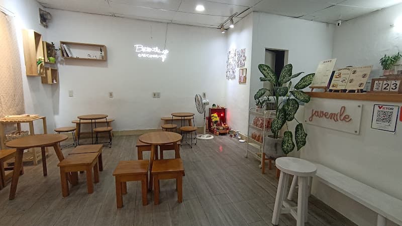 Hình ảnh Juvenile Coffee - 3