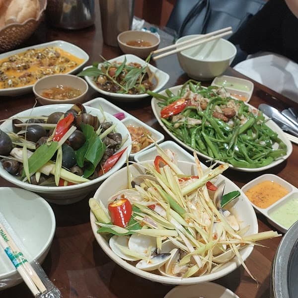 Hình ảnh Ốc Bự Hải Phòng - 57 ngõ 82 Chùa Láng - 2