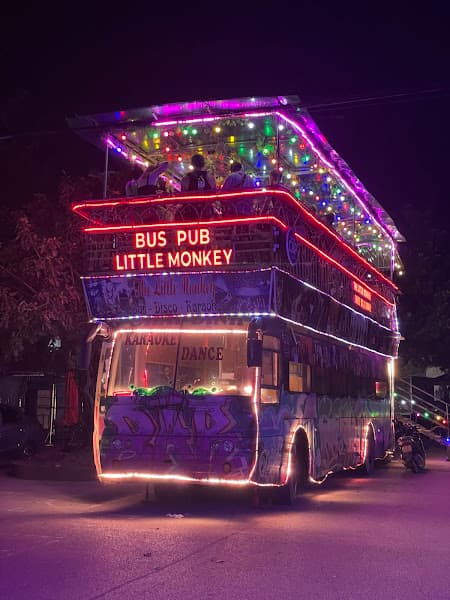 Hình ảnh BUS-PUB LITTLE MONKEY TAM COC - 3