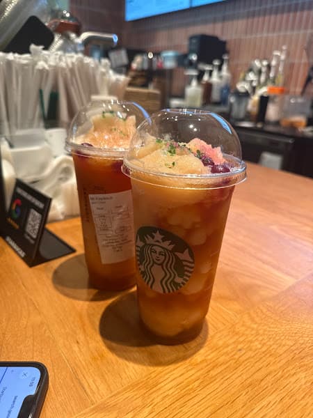 Hình ảnh Starbucks Vincom Thảo Điền - 4
