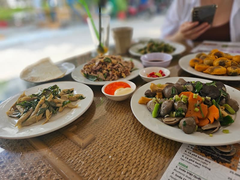 Hình ảnh Nhà Hàng Cơm Chay Bồ Đề - 3