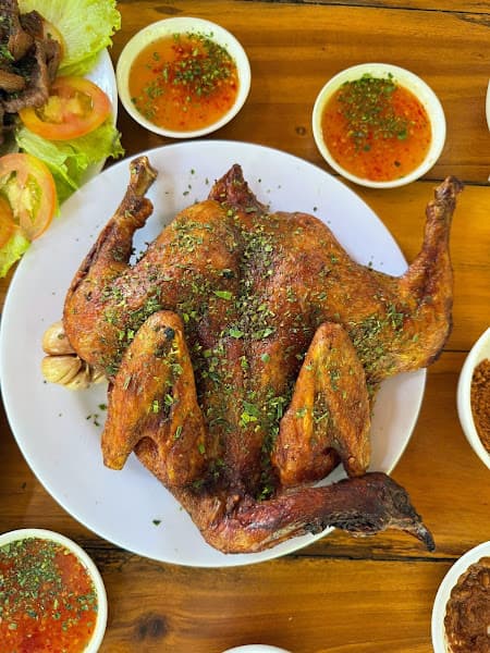 quán ăn vườn xoài Ô Tà Sóc