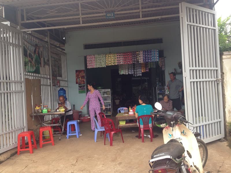 Hình ảnh Bánh cuốn nóng - 3