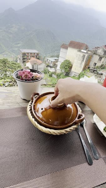 Hình ảnh Sapa Halal Banana Leaf Restaurant & Cafe - 4