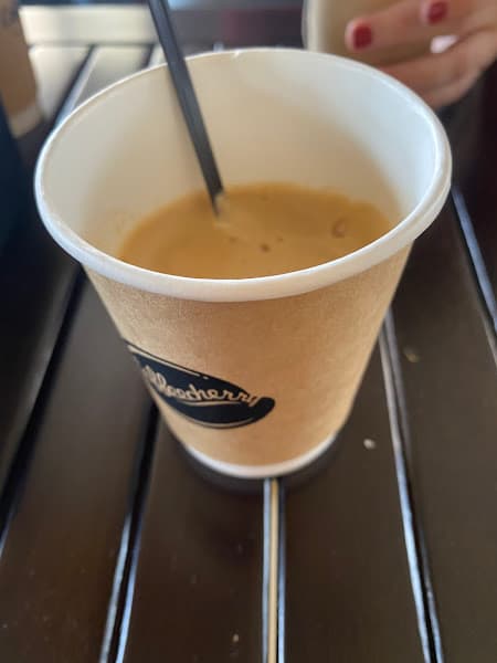 Hình ảnh The Pine Tree Coffee & Restaurant - 2