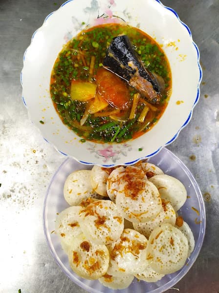 Hình ảnh Bánh căn cô Thương - 5