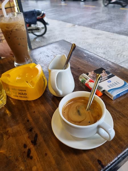 Hình ảnh Cafe Long - 2