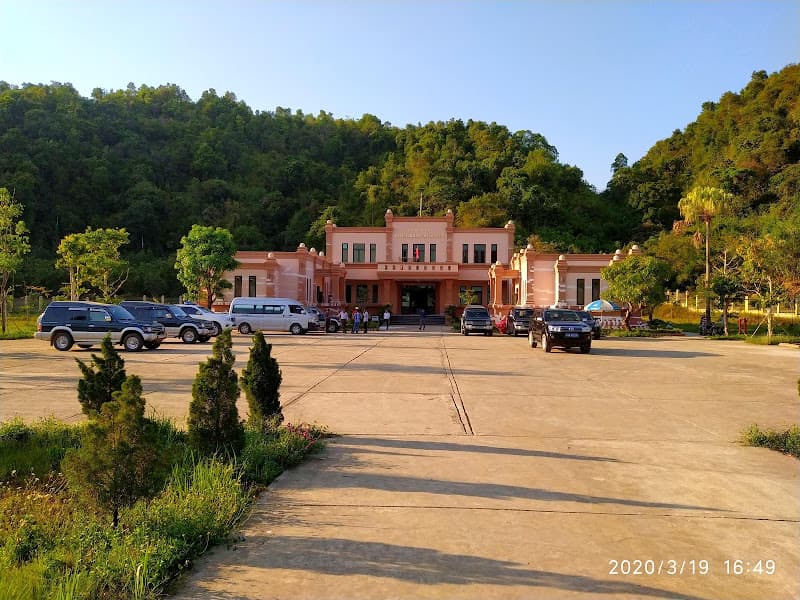 Hình ảnh Di tích quốc gia đặc biệt Khảo cổ Cát Tiên - 4