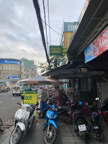 Hình ảnh Bách Hoá Xanh Hoàng Văn Thụ - 2