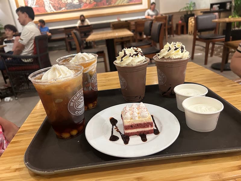 Hình ảnh Highlands Coffee KNG Phu My - 4