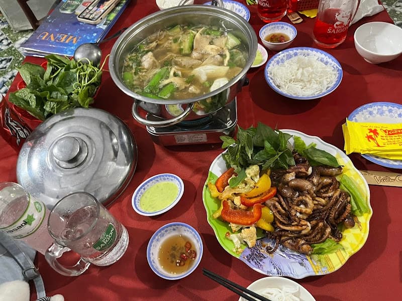 Hình ảnh QUÁN ĂN GIA ĐÌNH VƯỜN CAU - 3