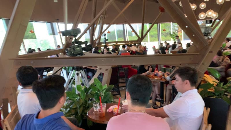 Hình ảnh Highlands Coffee VTV8 - 3