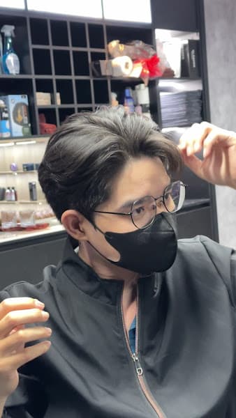 Hình ảnh 30Shine Cao Lãnh ( Cắt Tóc Nam Cao Lãnh , Gội Đầu thư giãn , lấy ráy tai , thư giãn cổ vai gáy , cắt tóc , cạo mặt cạo râu ) - 3