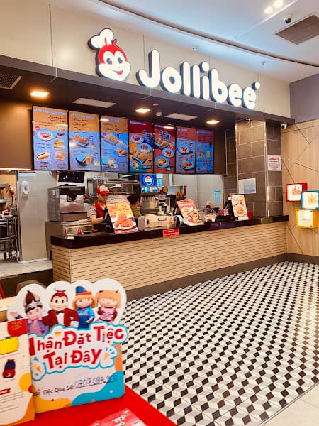 Jollibee Coop Thắng Lợi