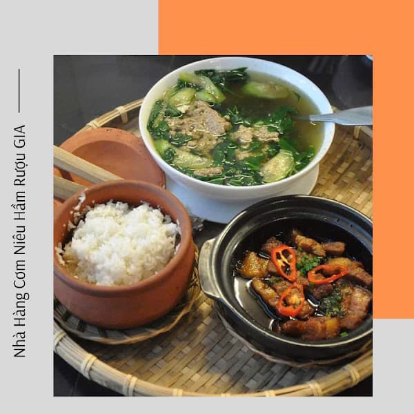 Hình ảnh Nhà Hàng Cơm Niêu Hầm Rượu Gia - 3