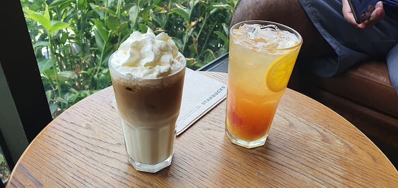Hình ảnh Starbucks Sun Grand City Thuy Khue - 4