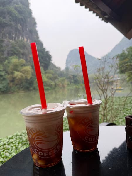 Hình ảnh Highlands Coffee - Tràng An - 5