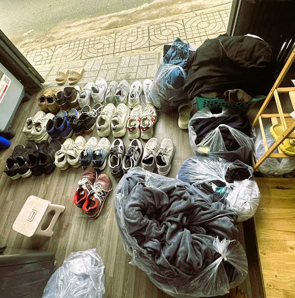 Hình ảnh Giặt Sấy - Vệ Sinh Giày 54 - 4