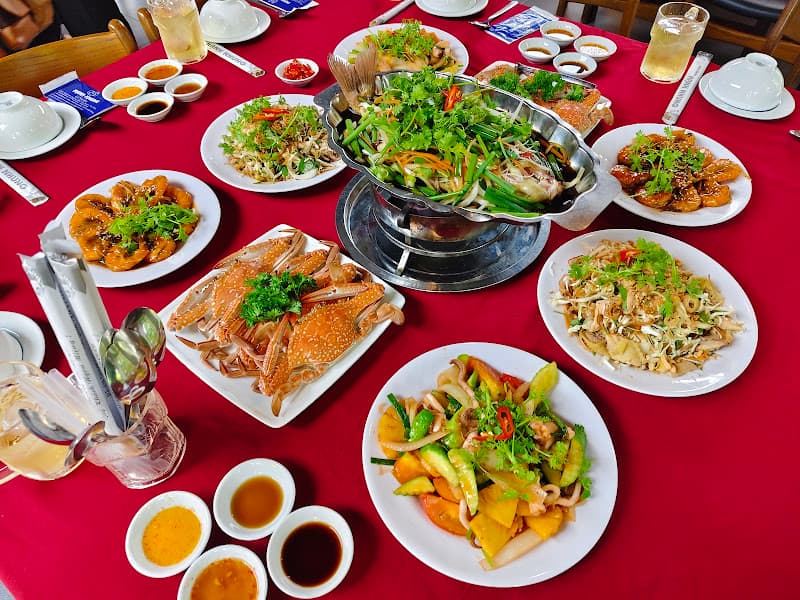 Hình ảnh Hạnh Nhung Luxury - 6