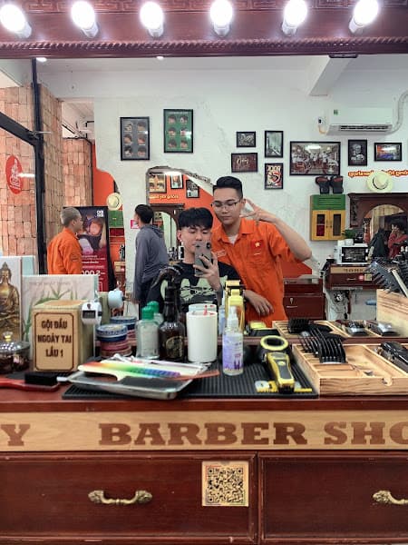 Ảnh bìa Đông Tây Barbershop Biên Hòa