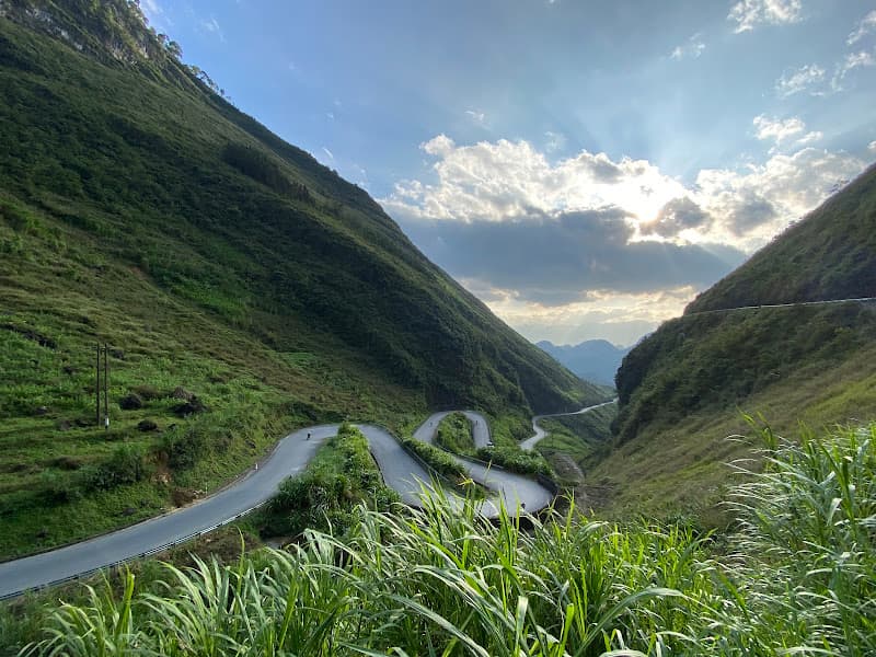 Ảnh bìa Dốc Thẩm Mã