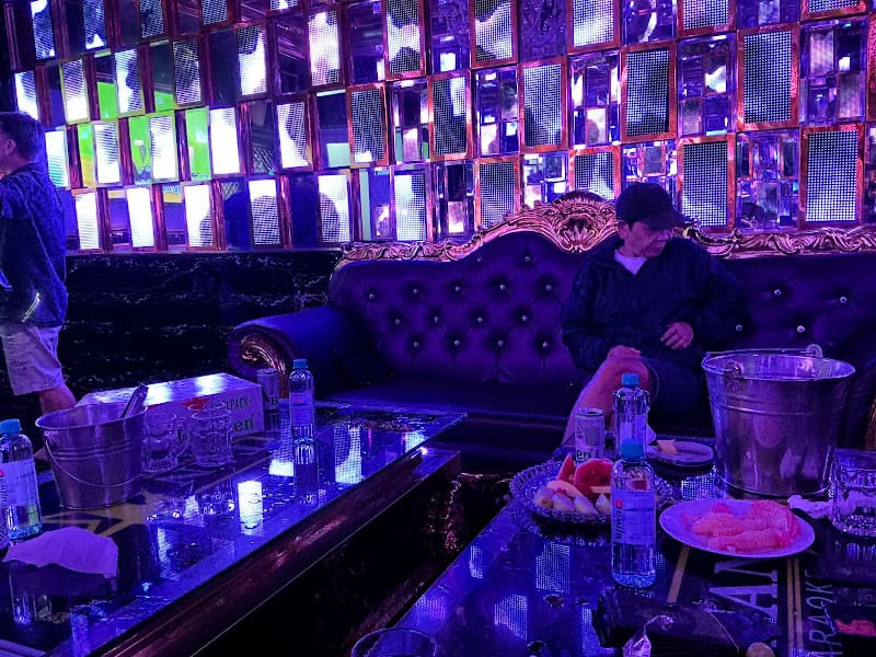 Hình ảnh Karaoke Titan - 5