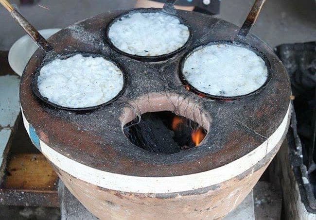 Hình ảnh Bánh xèo vỏ gốc cây bàng - 5