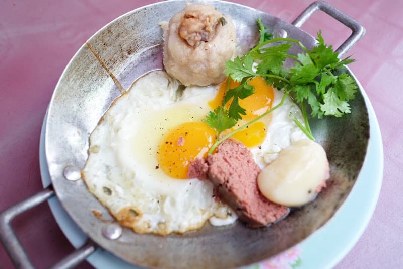 Hình ảnh Bánh mì chảo Nguyễn Tiểu La - 3