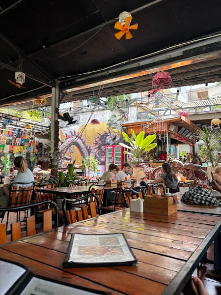 Hình ảnh Secret Garden Restaurant - 2