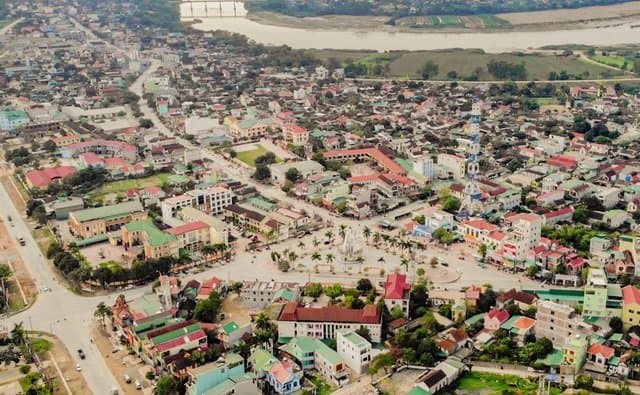 Hình ảnh Tượng đài Binh Biến Đô Lương - 3