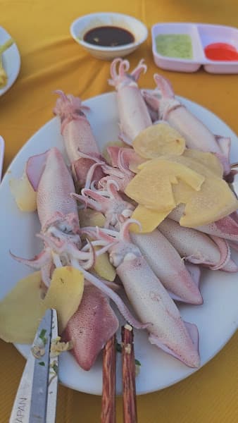 Hình ảnh Quán Tuân Béo Mực Nhảy, Hải Sản Tươi Sống và Các Món Nhậu Bình Dân - 7