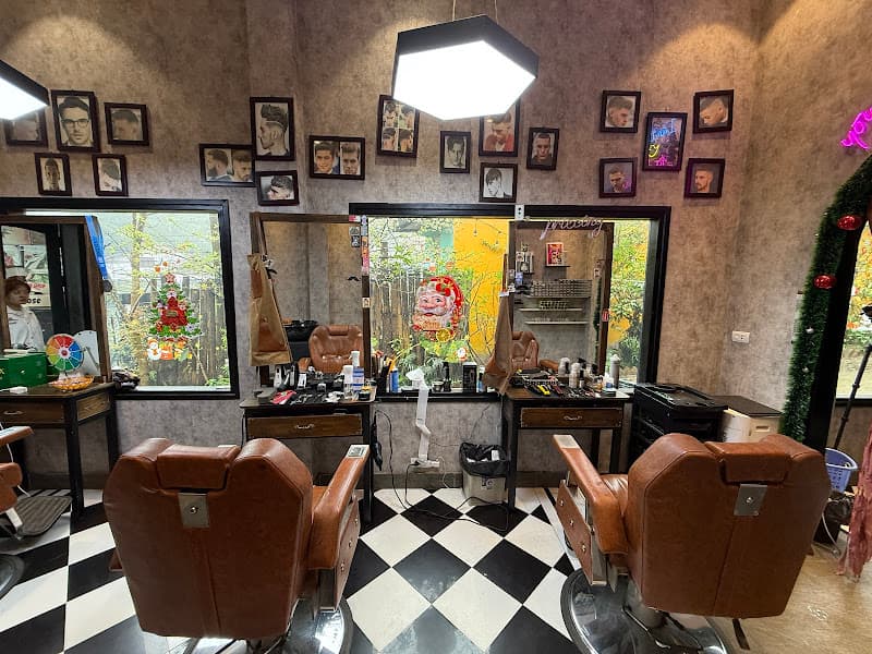 Hình ảnh Jay Barber Shop & Massage Bed (남성 이발소) - 3