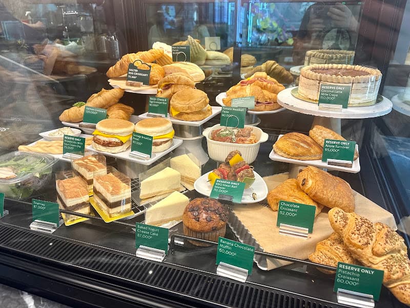 Hình ảnh Starbucks Reserve Diamond Plaza Hồ Chí Minh - 3