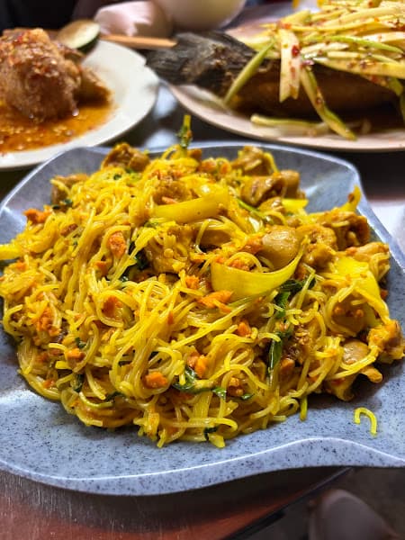 Hình ảnh Hùng Xiệc Lê Lai (Cơ Sở 1) - 3