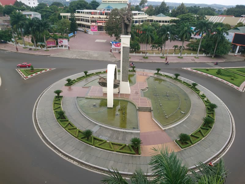 Hình ảnh Tượng Đài Chiến thắng Buôn Ma Thuột - 5