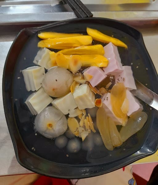 Hình ảnh CHÈ CUNG ĐÌNH HUẾ - BÁNH XÈO - 3