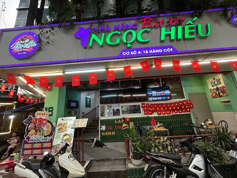 Hình ảnh Bít Tết Ngọc Hiếu Cs 4 - Hàng Cót - 2