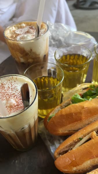 Hình ảnh 43 Mét Vuông Cà Phê - 4