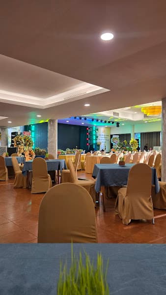 Hình ảnh Nhà hàng Văn Thánh - 2