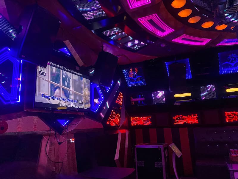Hình ảnh Quán karaoke 79 - 4