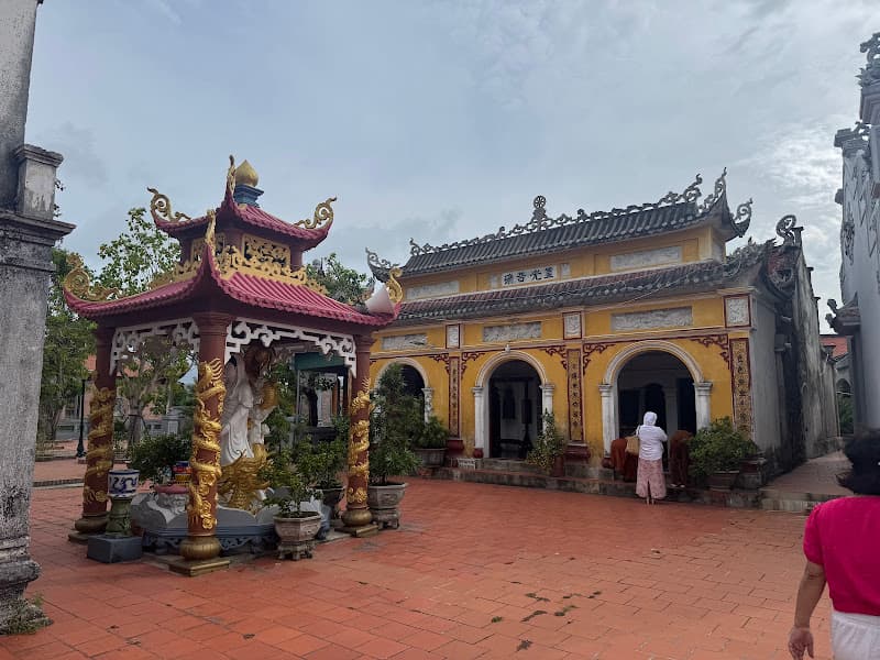 Hình ảnh Đình Quan Lạn - 3