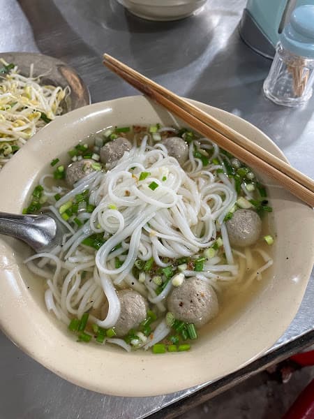 Hình ảnh Bánh canh Vĩnh Trung Út Oanh Na - 2