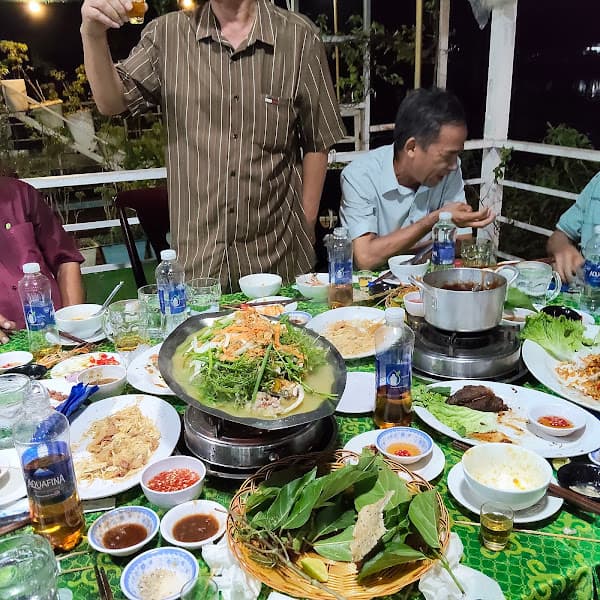 Hình ảnh Nhà hàng nổi Làng Bè - 2